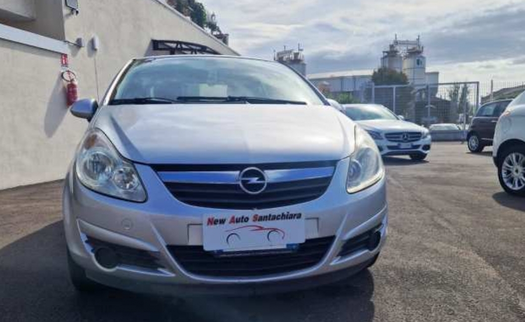 Opel Corsa 1..